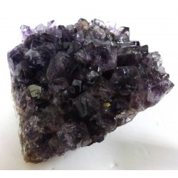 Freeform Uruguayan Amethyst Bed