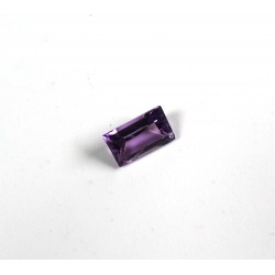 Faceted Purple Scapolite Gemstone  - for Jewellery making