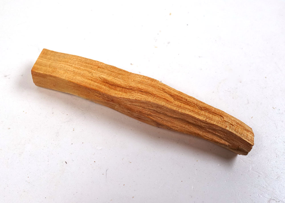 Satya Nag Champa Palo Santo Räucherstäbchen – 3x Packung à 15g Mit Souvenir-Plakette | Handgerollt Aus Sandelholz & Blumenölen