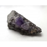Bright Amethyst Point in Bed