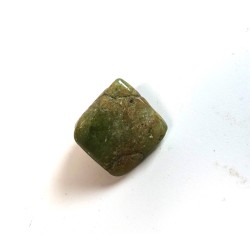 Peridot tumblestone 